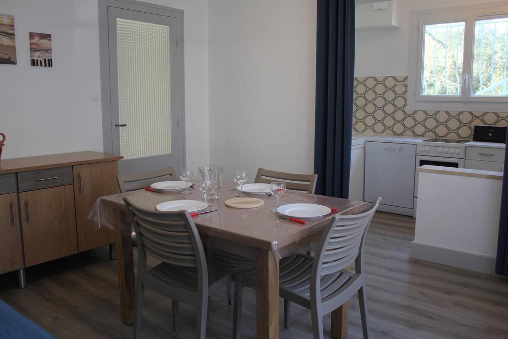 Ronce-les-Bains - APPARTEMENT REZ-DE-CHAUSSÉE droit - 90m de la PLAGE Esterno foto